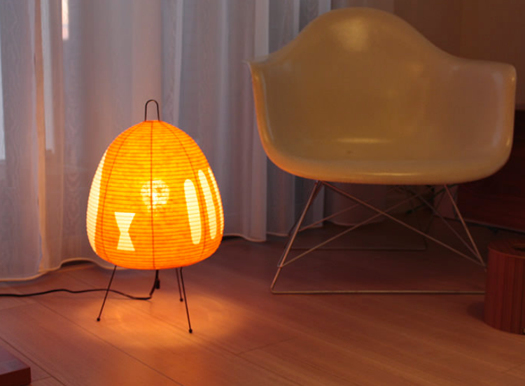 Vitra // Akari Lamp 1AY - Main Image